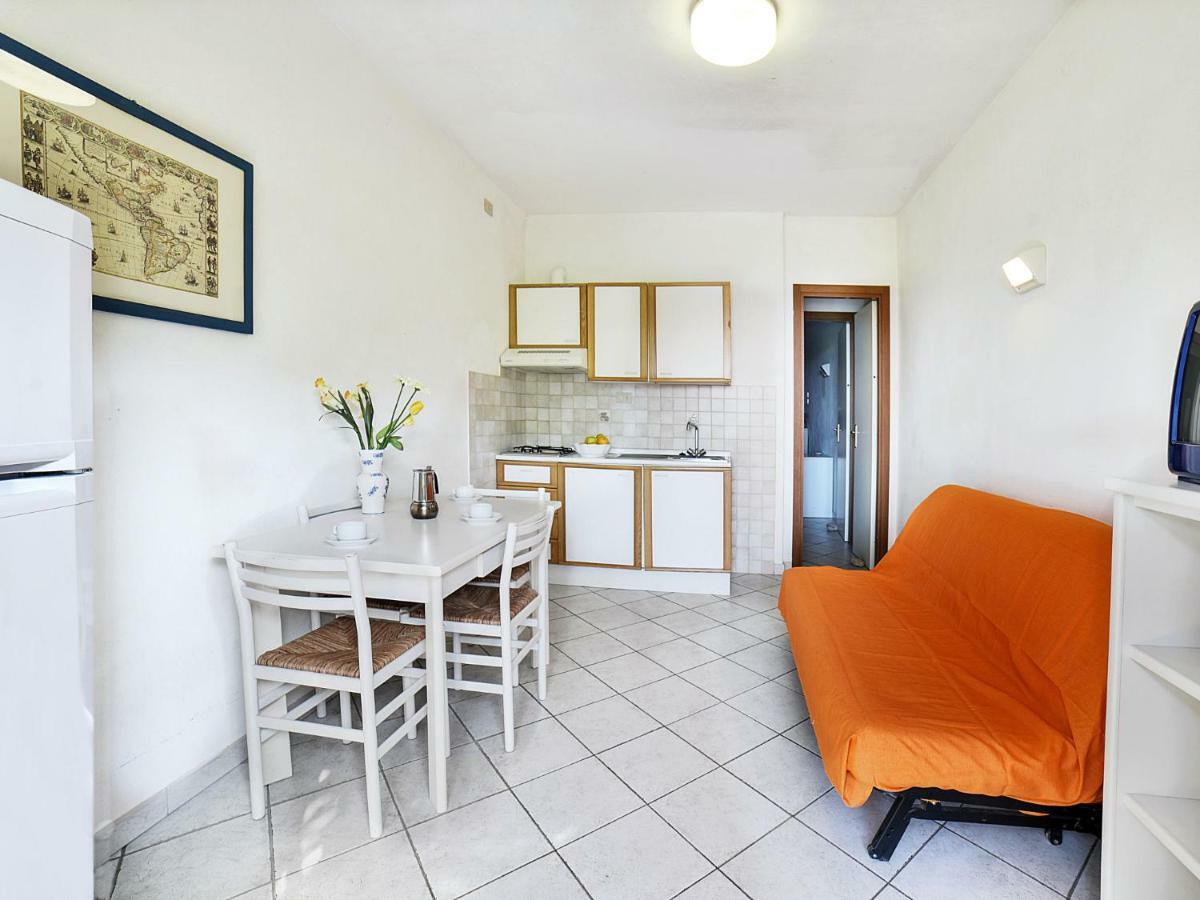 Apartment Altaluna-5 By Interhome Nisporto 외부 사진